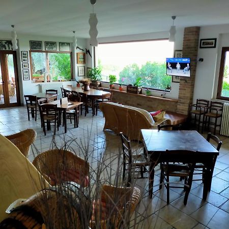 Bed and Breakfast Casale Del Sole Cepagatti Exterior foto