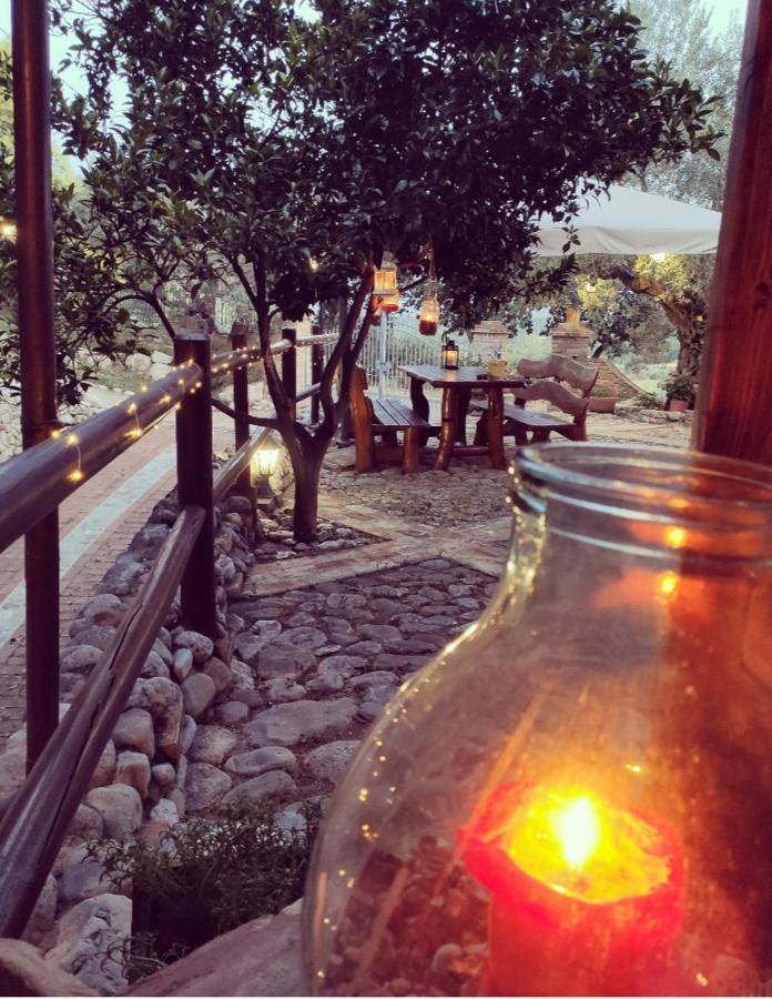 Bed and Breakfast Casale Del Sole Cepagatti Exterior foto