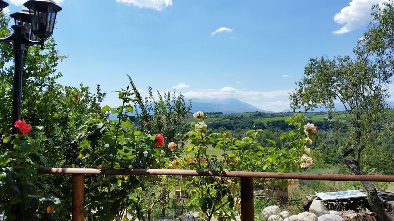 Bed and Breakfast Casale Del Sole Cepagatti Exterior foto