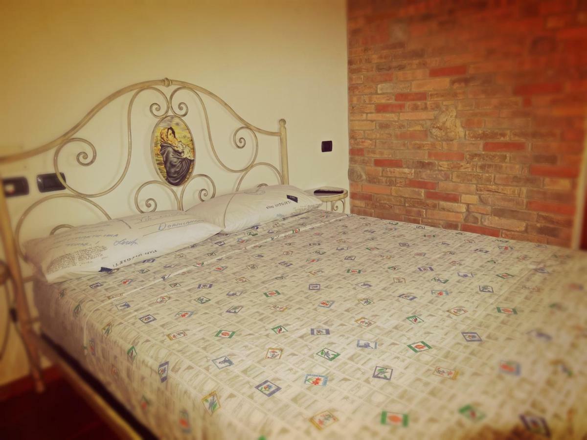 Bed and Breakfast Casale Del Sole Cepagatti Exterior foto
