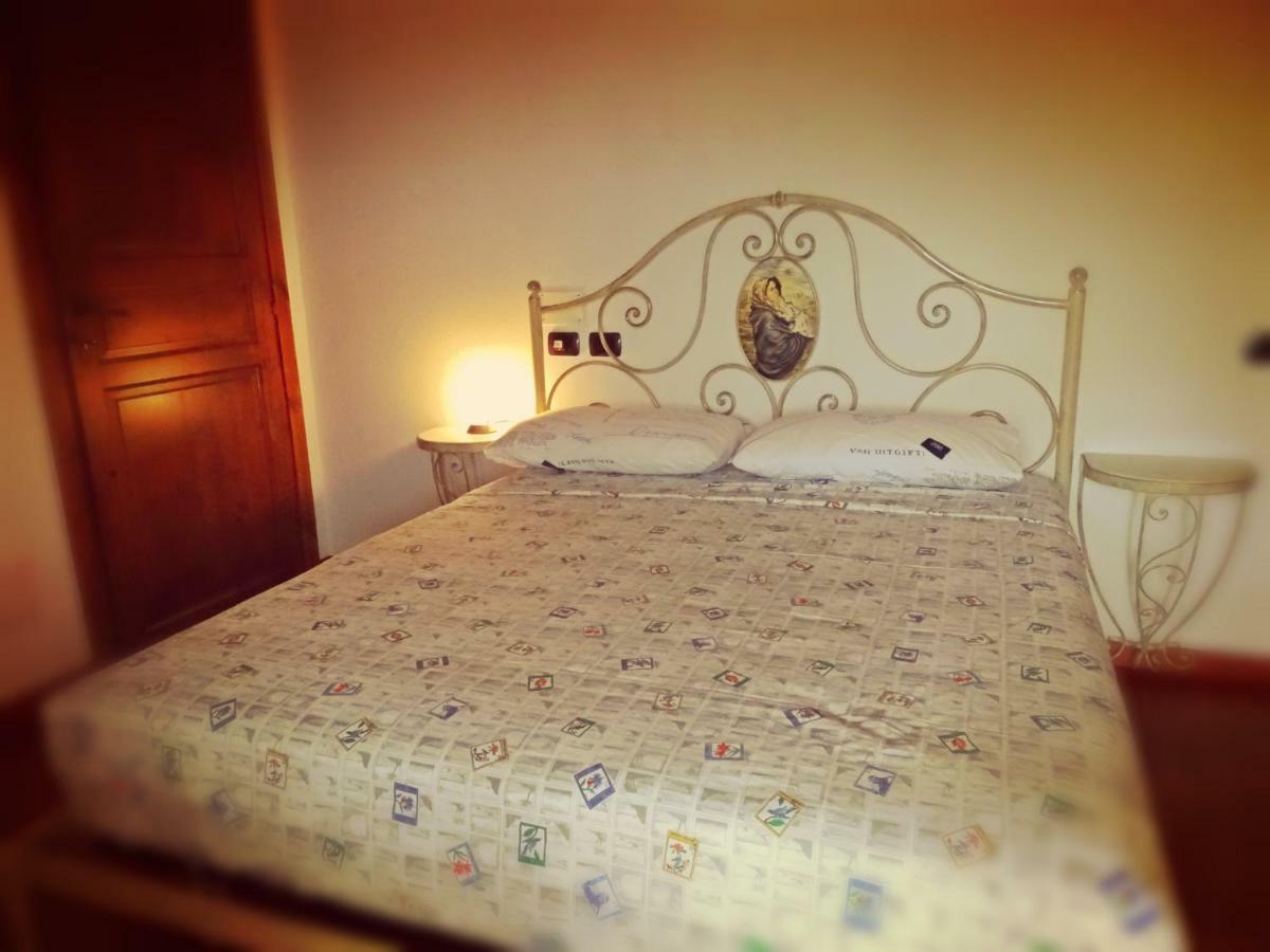 Bed and Breakfast Casale Del Sole Cepagatti Exterior foto