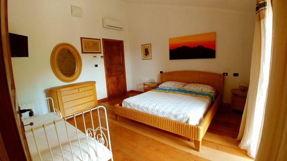 Bed and Breakfast Casale Del Sole Cepagatti Exterior foto